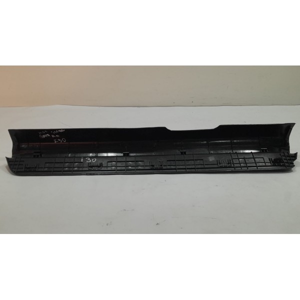 Soleira Dianteira Direita Hyundai I30 09 A 11