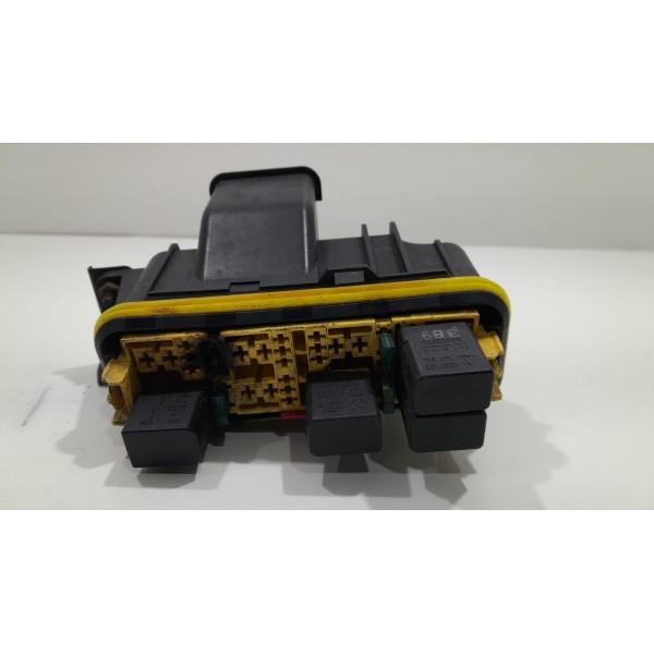 Caixa De Fusível Iveco Daily 3.0 16v 08/16