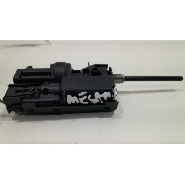 Trava Portinhola Do Tanque Megane 1.6 2008/ 32011001