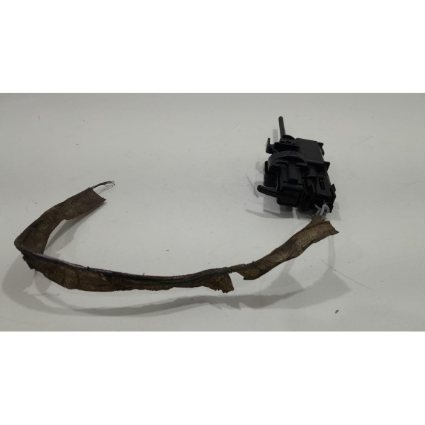 Trava Portinhola Do Tanque Megane 1.6 2008/ 32011001