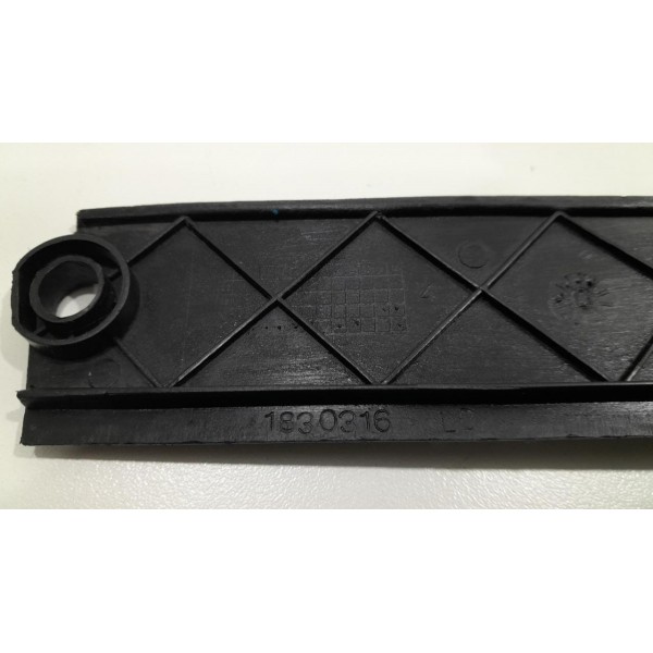 Acabamento Interno Passageiro Uno 2004 Original Gm  1830316