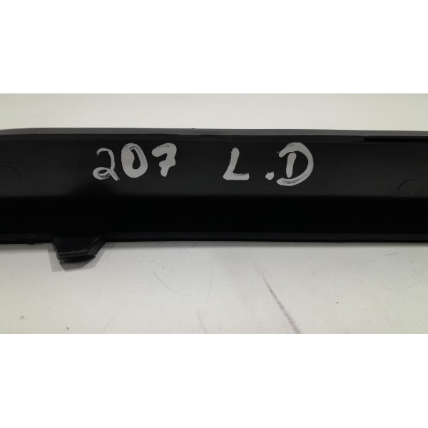 Moldura Para-choque Dianteiro Direito Peugeot 207