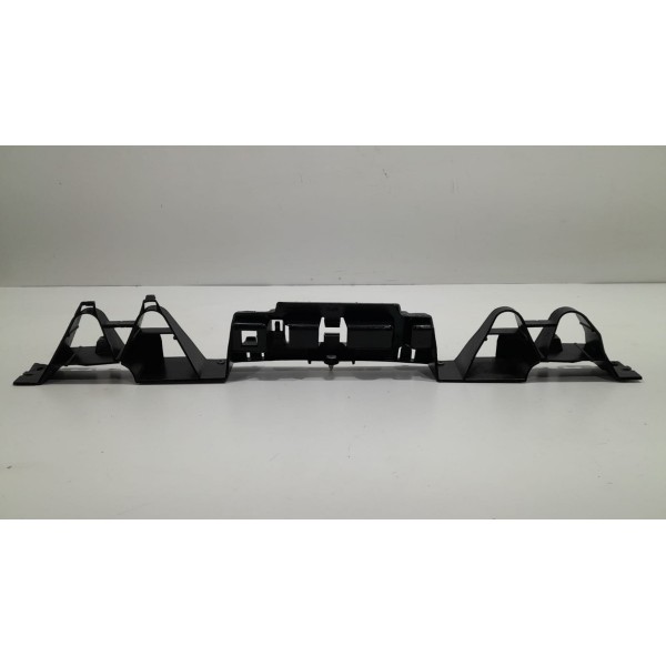 Guia Central Parachoque Tras Renault Megane