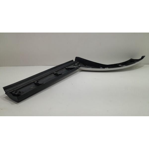 Acabamento Paralama Traseiro Esquerd Discovery 4 3.0 V6 2012