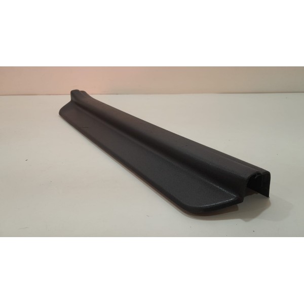 Soleira Da Porta Dianteira Direita Hyundai I30