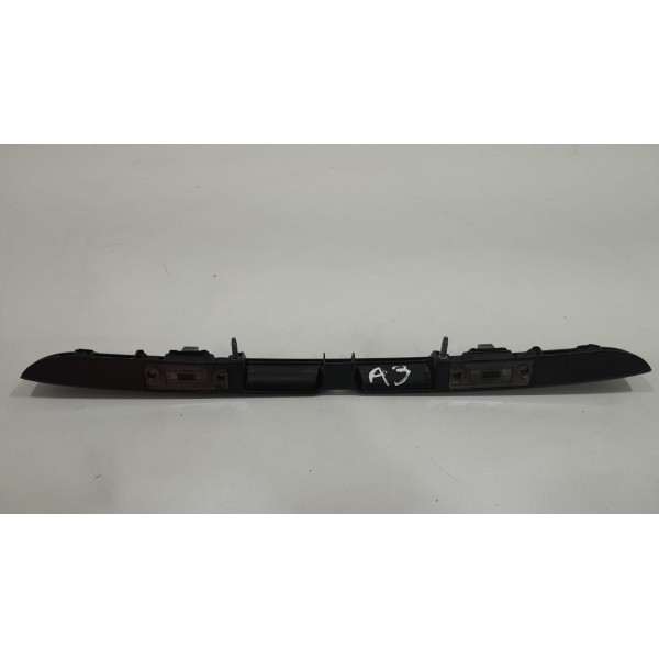 Moldura Rabeta Da Tampa Traseira Audi A3 1997 Até 2006