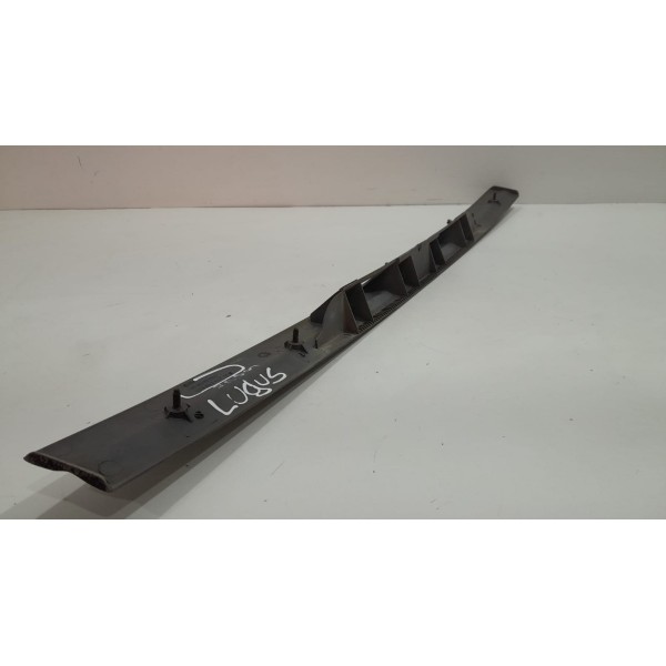 Acabamento Da Tampa Traseira Externa Logus 11487