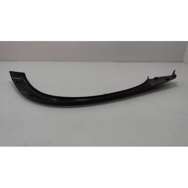 Moldura Paralama Traseiro Esquerdo Corsa 90388701