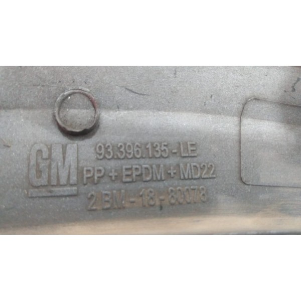 Moldura Vão De Roda Tras. Esquerdo Gm Corsa 03/12 Original