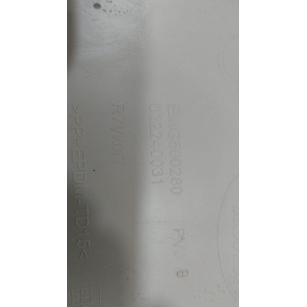 Acabamento Direito Coluna Inferior Discovery 3 / Emg500280