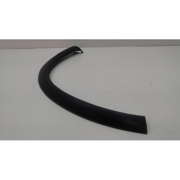 Moldura Paralama Dianteiro Esquerdo Corsa 00 93251683