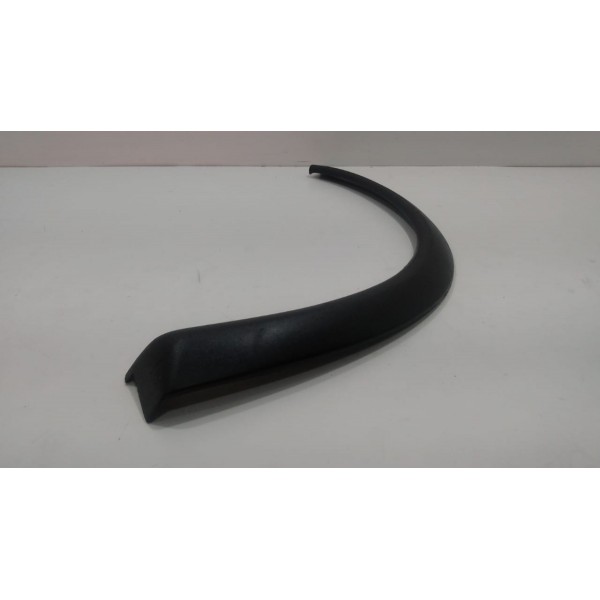 Moldura Paralama Dianteiro Esquerdo Corsa 00 93251683