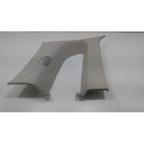 Moldura Do Vidro Traseiro Esquerdo Fiat Idea