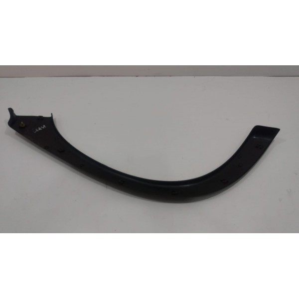 Moldura Dianteira Da Abertura Da Roda Traseira Corsa Usado