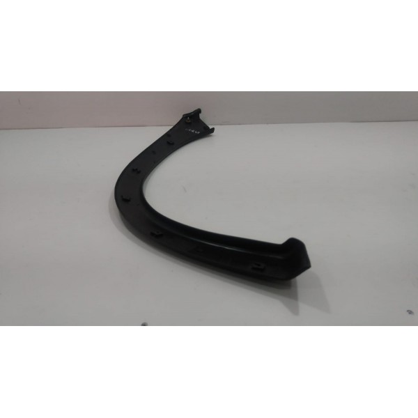 Moldura Dianteira Da Abertura Da Roda Traseira Corsa Usado