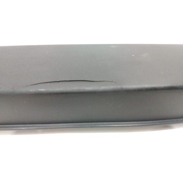 Moldura Para-choque Tras Dir Fiorino Furgão C/ Detalhe Preto