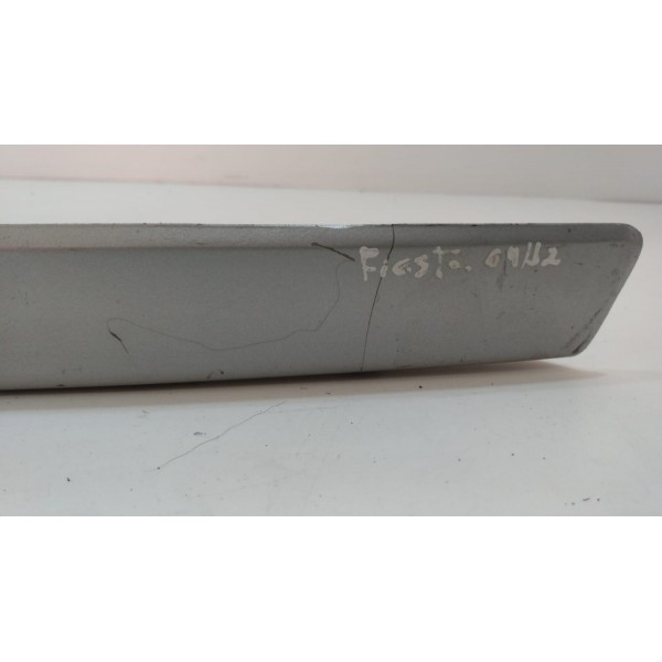 Moldura Tampa Traseira Ford Fiesta 2013 Original  Prateado