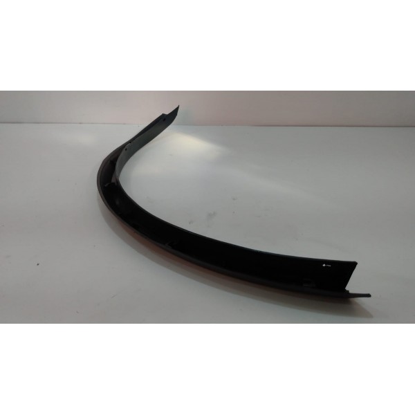 Moldura Acab Vão De Roda Vw Saveiro 5u7853503c