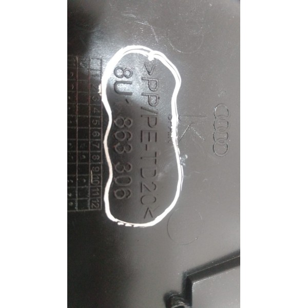 Tampa Acabamento Interno Dianteiro Direito Audi Q3 2.0 Tfsi