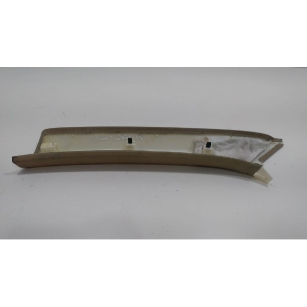 Acabamento Coluna Parabrisa Direito Audi Q3 2013/2016