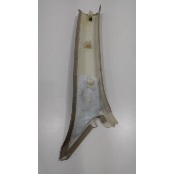 Acabamento Coluna Parabrisa Esquerdo Audi Q3 2013/2016