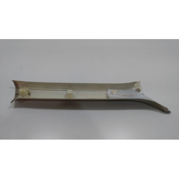 Acabamento Coluna Parabrisa Esquerdo Audi Q3 2013/2016