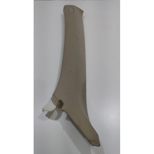 Acabamento Coluna Parabrisa Esquerdo Audi Q3 2013/2016