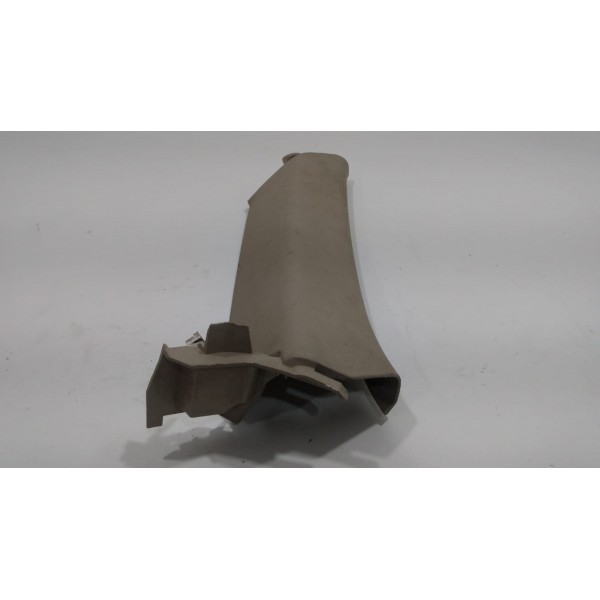 Acabamento Coluna Traseira Esquerda Audi Q3 2014 A 2017