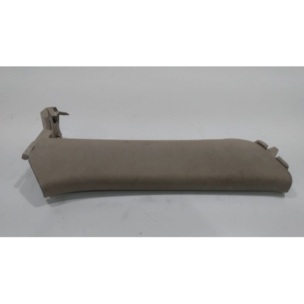 Acabamento Coluna Traseira Esquerda Audi Q3 2014 A 2017