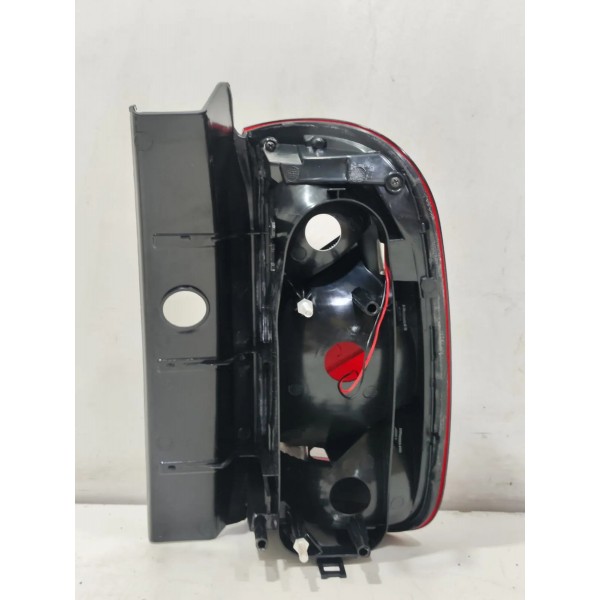 Lanterna Traseira C/ Led Duster 2016 A 2020 Lado Esquerdo Esquerdo/motorista Vermelho