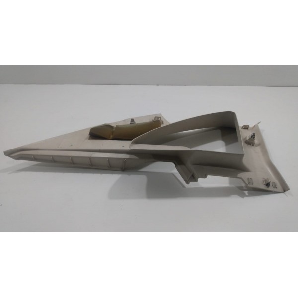 Acabamento Da Coluna Traseira Direita C4 Pallas 9681783077