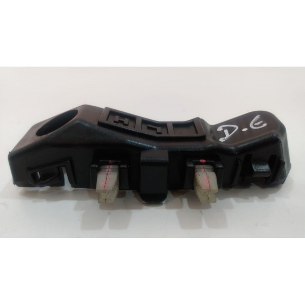 Guia Parachoque Dianteiro Veloster  865152v000 Esquerdo