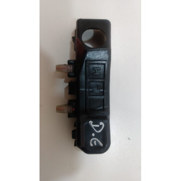 Guia Parachoque Dianteiro Veloster  865152v000 Esquerdo