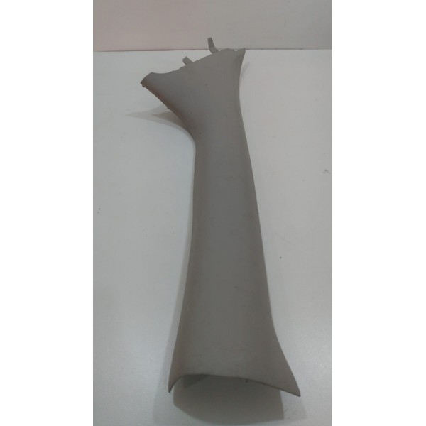 Acabamento Coluna Direita Nissan Kikcs 2019 Lado Direito