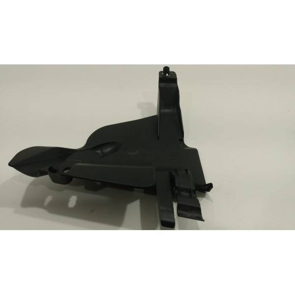 Moldura Defletor Dian. Esq. Megane Grand Tour 2008- 31907001