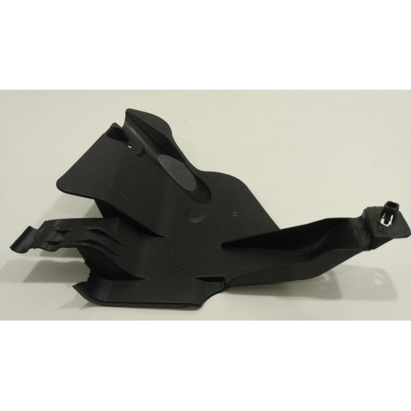 Moldura Defletor Dian. Esq. Megane Grand Tour 2008- 31907001