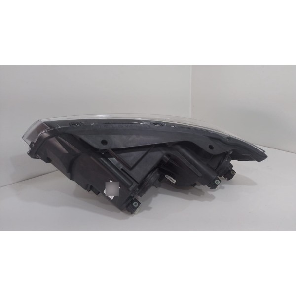 Farol Gol G8 Voy 18/20 Saveiro G7 17/19 Másc Negra Ld Arteb Direito