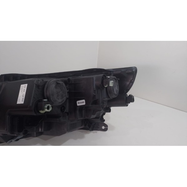 Farol Gol G8 Voy 18/20 Saveiro G7 17/19 Másc Negra Ld Arteb Direito