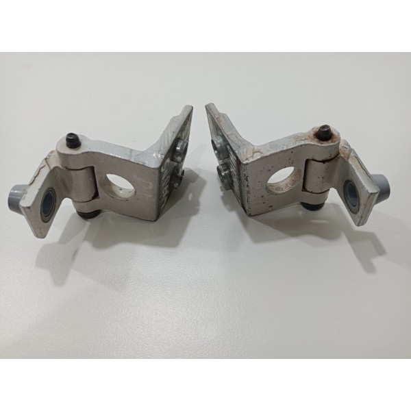 Dobradiça Porta Dianteira Peugeot 206