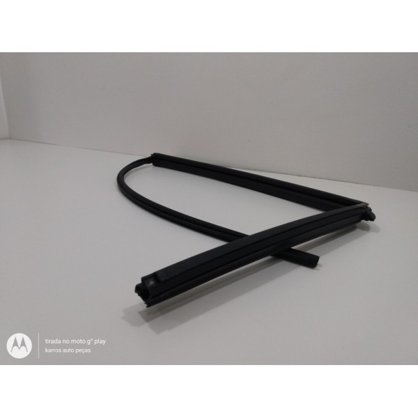 Canaleta Porta Traseira Esquerda Nissan Versa