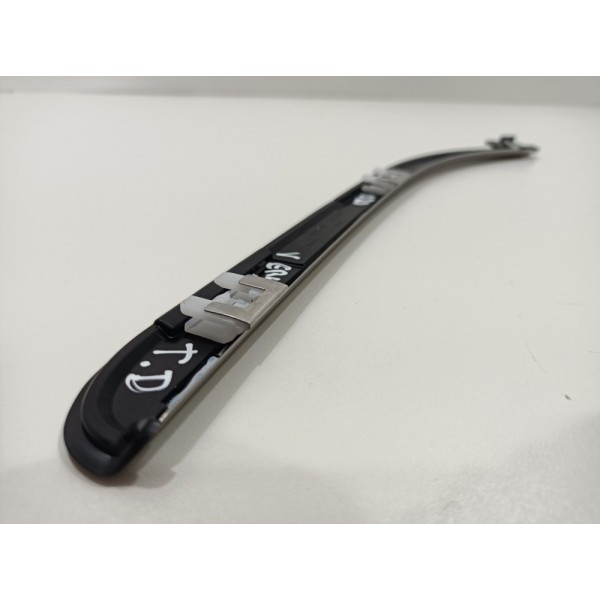 Friso Cromado Pestana Porta Tras Direita Versa