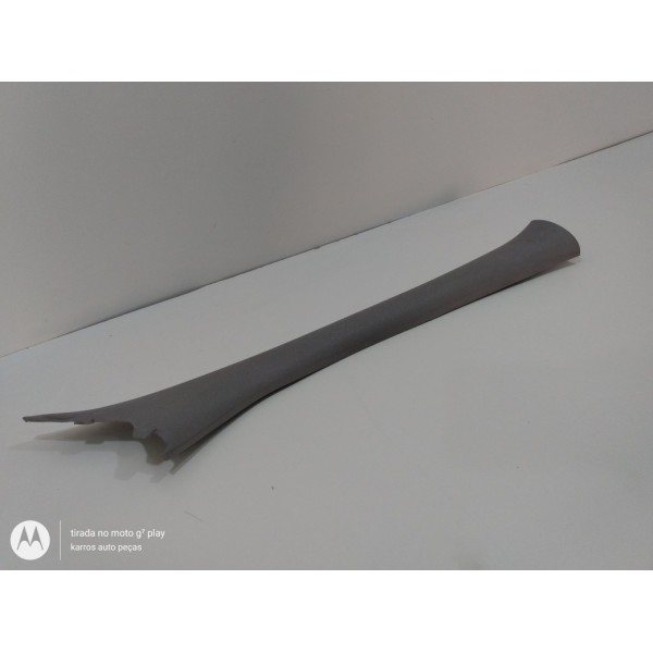 Acabamento Coluna Parabrisa Direito Passageiro Clio 00 A 12