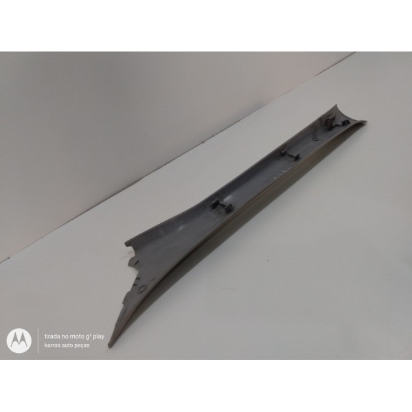 Acabamento Coluna Parabrisa Direito Passageiro Clio 00 A 12