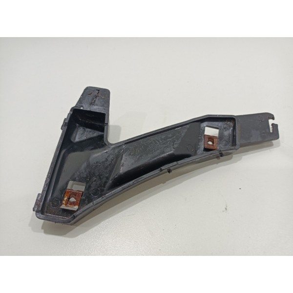 Suporte Para-choque Dianteiro Direito G4