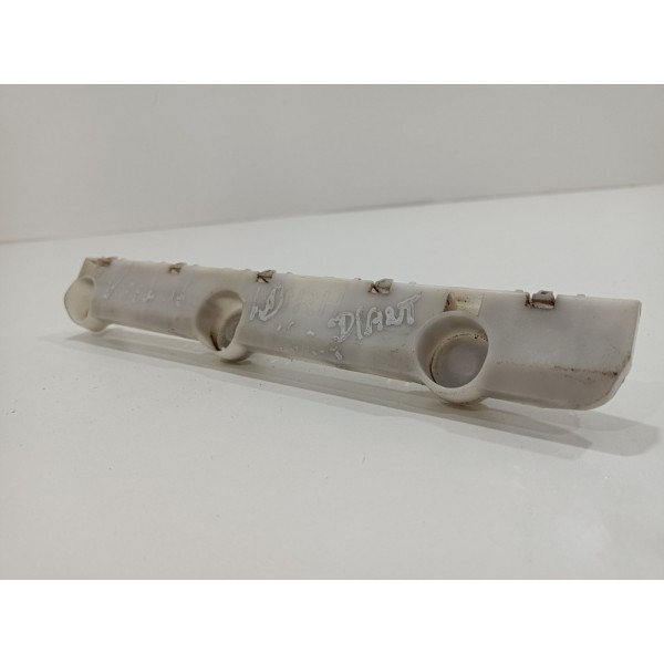 Guia Do Para-choque D.e Versa 2016