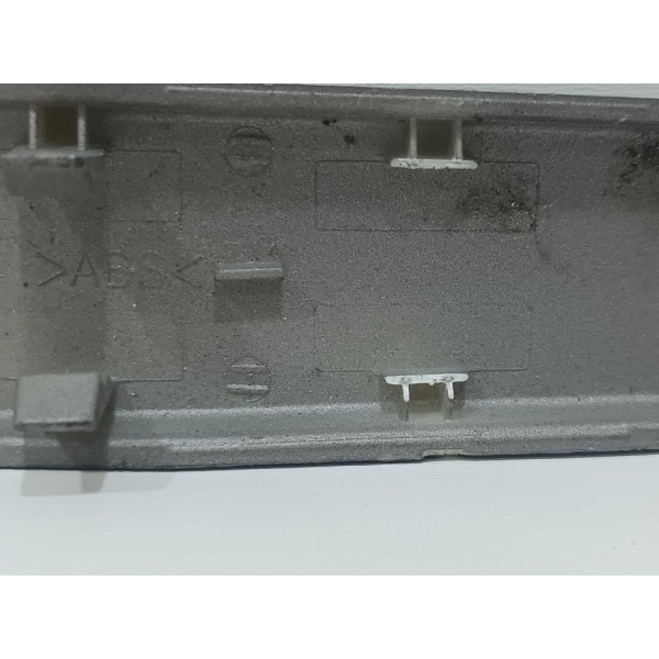 Moldura Puxador Tras. L.e Fiat Uno Vivace Original Detalhe Verde-escuro