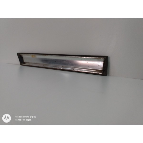 Friso Porta Traseira Lado Esquerdo Santana 2 Portas