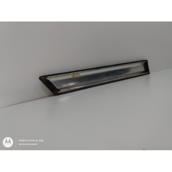 Friso Porta Traseira Lado Esquerdo Santana 2 Portas