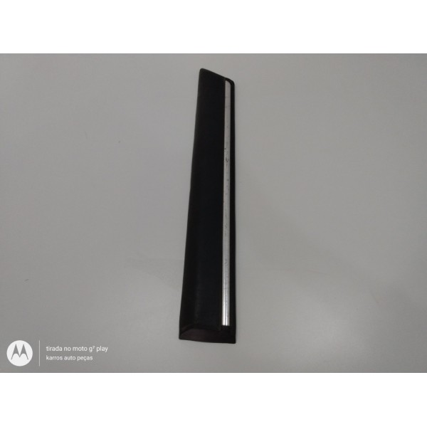 Friso Porta Traseira Lado Esquerdo Santana 2 Portas