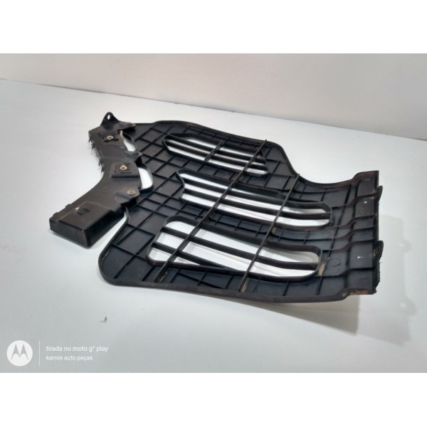 Suporte Parachoque Traseiro L. Direito Magentis 2007